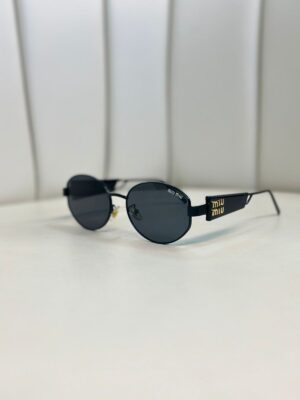 Mıu Mıu Oval Şefaf Detay Güneş Gözlüğü - Mat Siyah