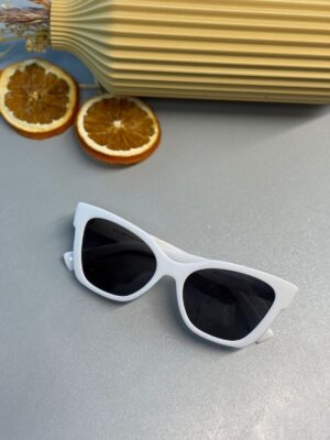 Miu Miu Kedi Gözü Güneş Gözlüğü  - Beyaz