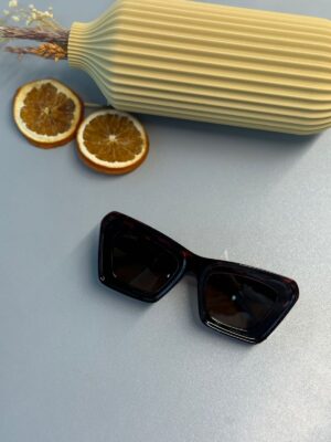 Dikdörtgen Güneş Gözlüğü – Red Havana / Brown Lens