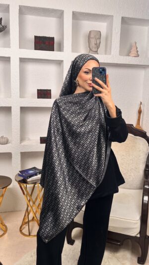İthal Çifttaraflı Fendi İnci Vual İpek Şal -Antrasit