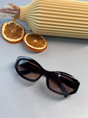 Miu Miu Degrade Cam Güneş Gözlüğü - Kahve