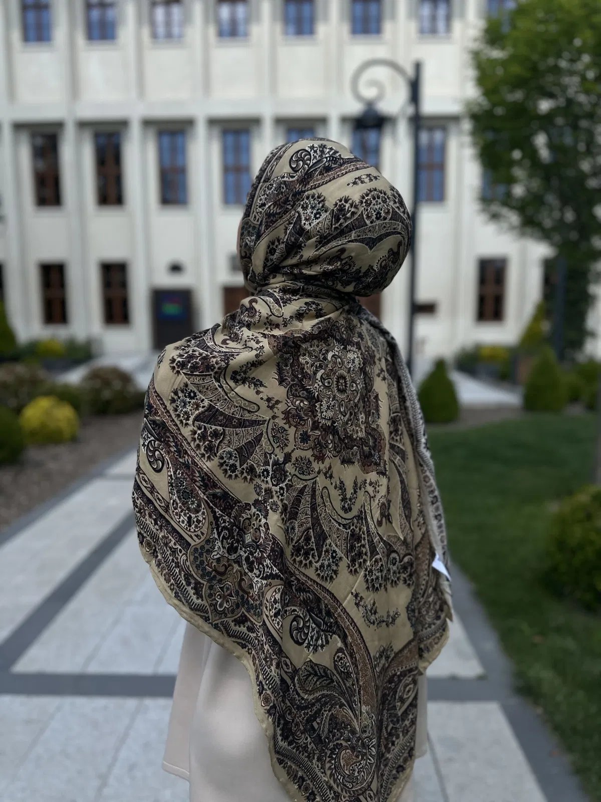 Kum Beji Sedef Desenli Yün İpek Şal