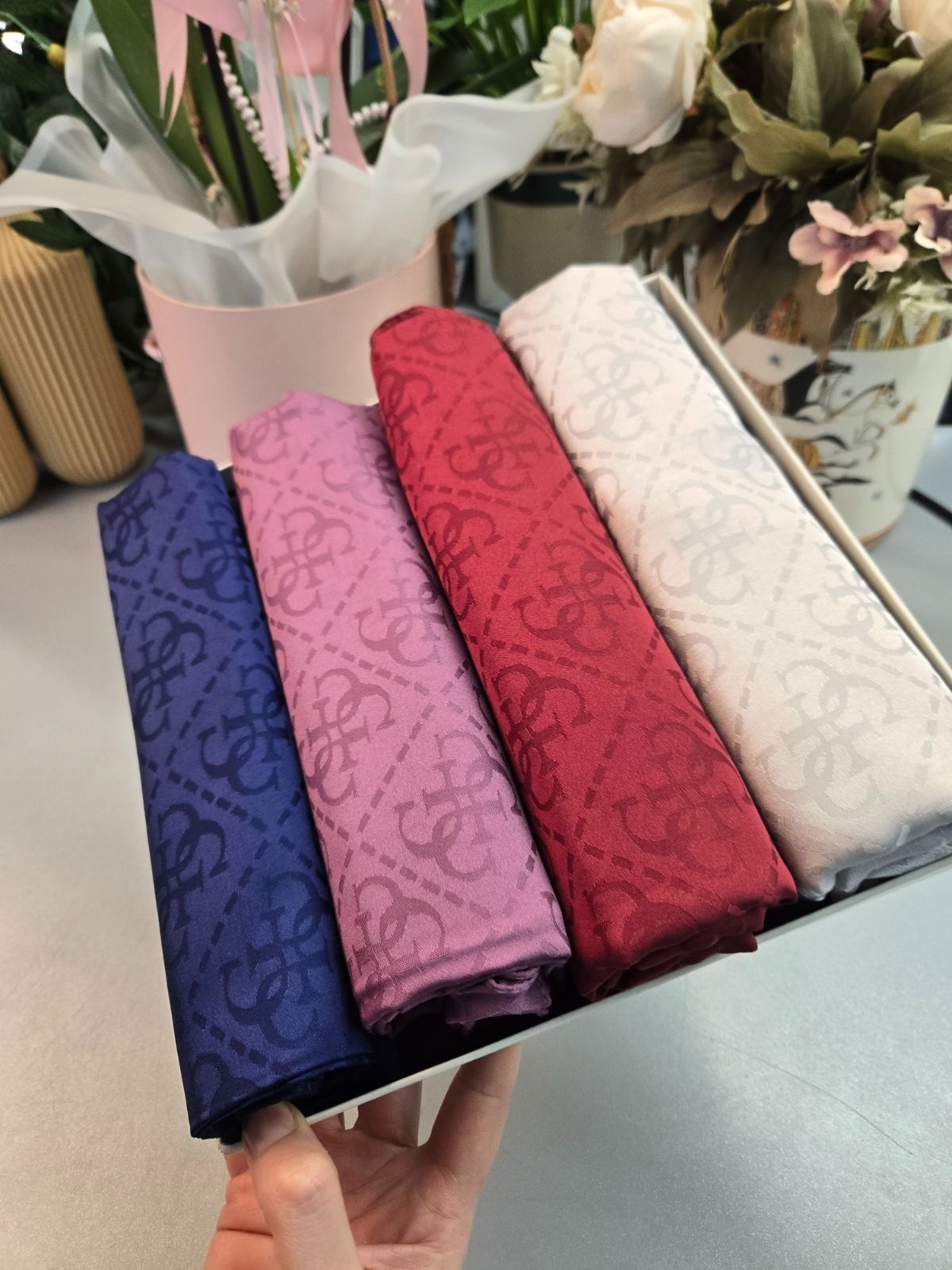 4'Lü Gül Bahçesi Floş Avantajlı Kutu