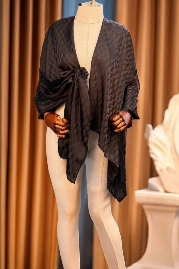 Siyah Qoza Desen Jakar Şal