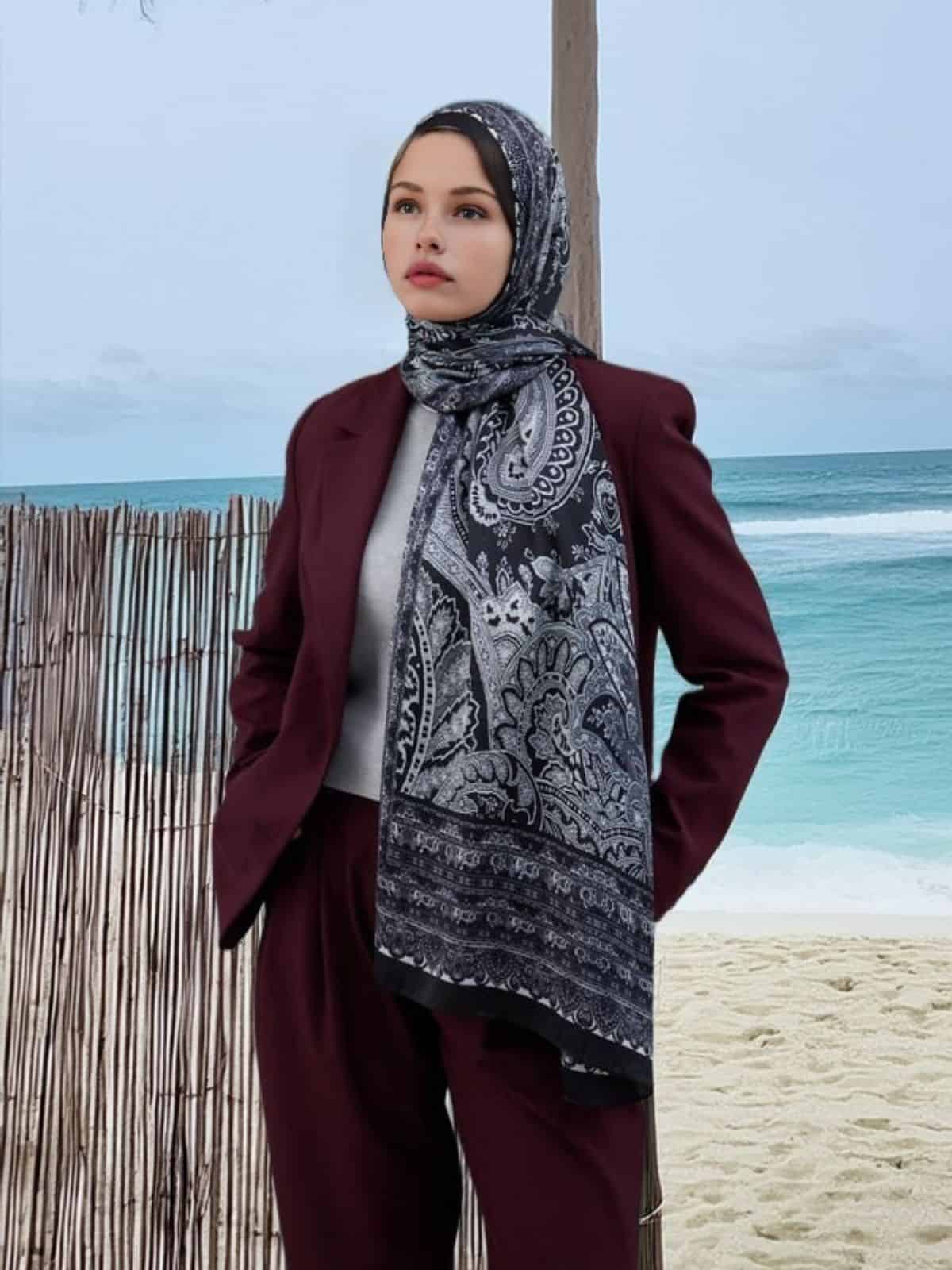 Siyah Hint Desen Yün İpek Şal