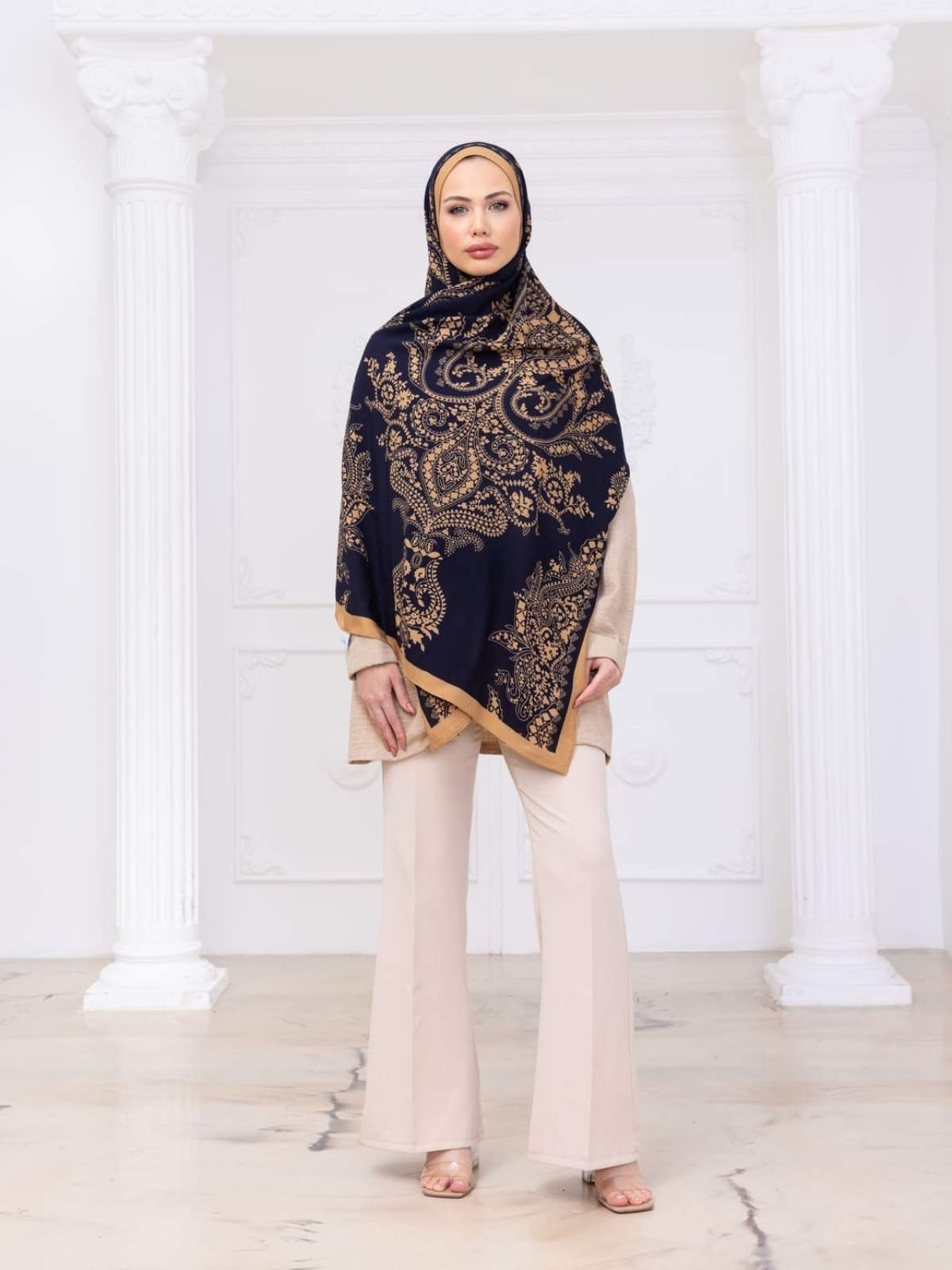 Lacivert Aksa Desen Pamuk İpek Şal - Görsel 3