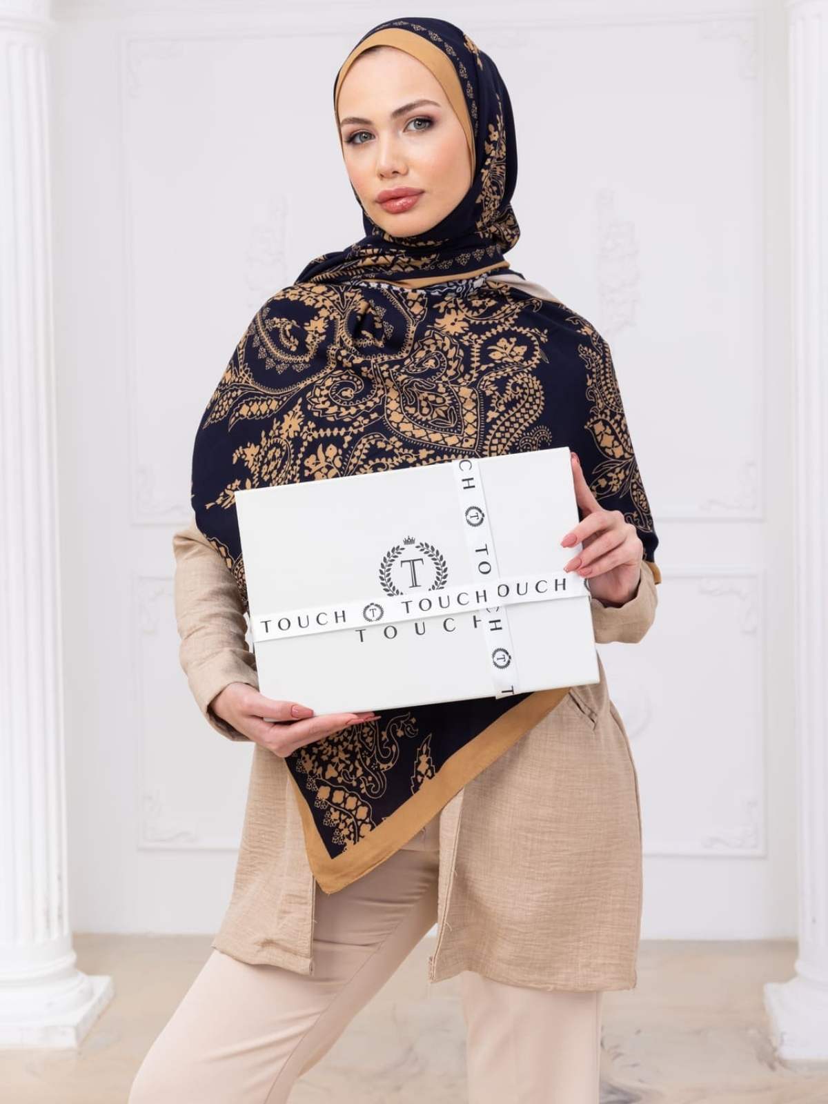 Lacivert Aksa Desen Pamuk İpek Şal - Görsel 6