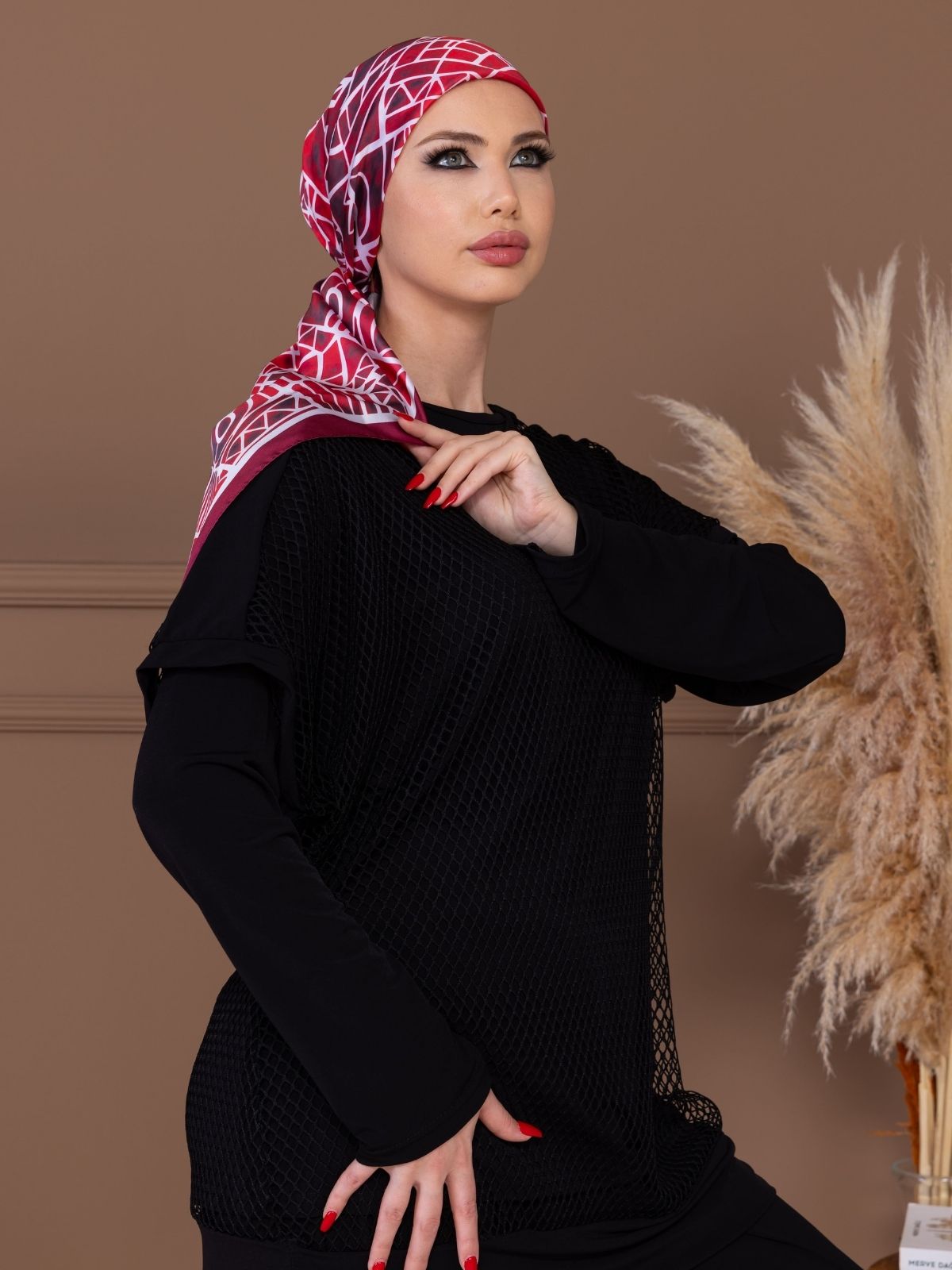 Bordo Geometrik Desen Vual Eşarp - Görsel 3