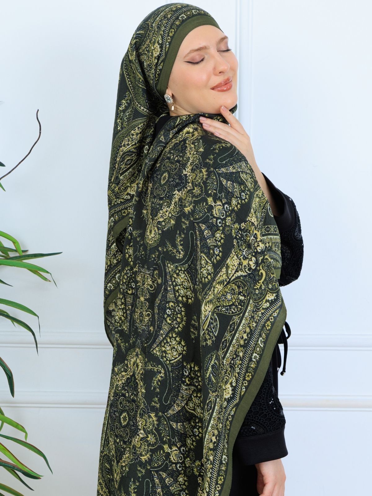 Ravza Desen Şal 469-019 - V-11 - Yağ Yeşili - Görsel 2