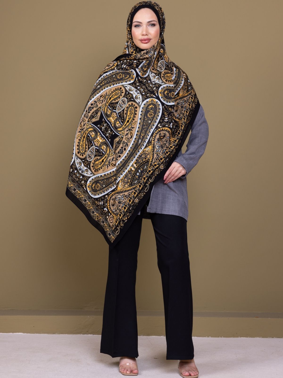Siyah Çini Desen Pamuk İpek Şal - Görsel 5