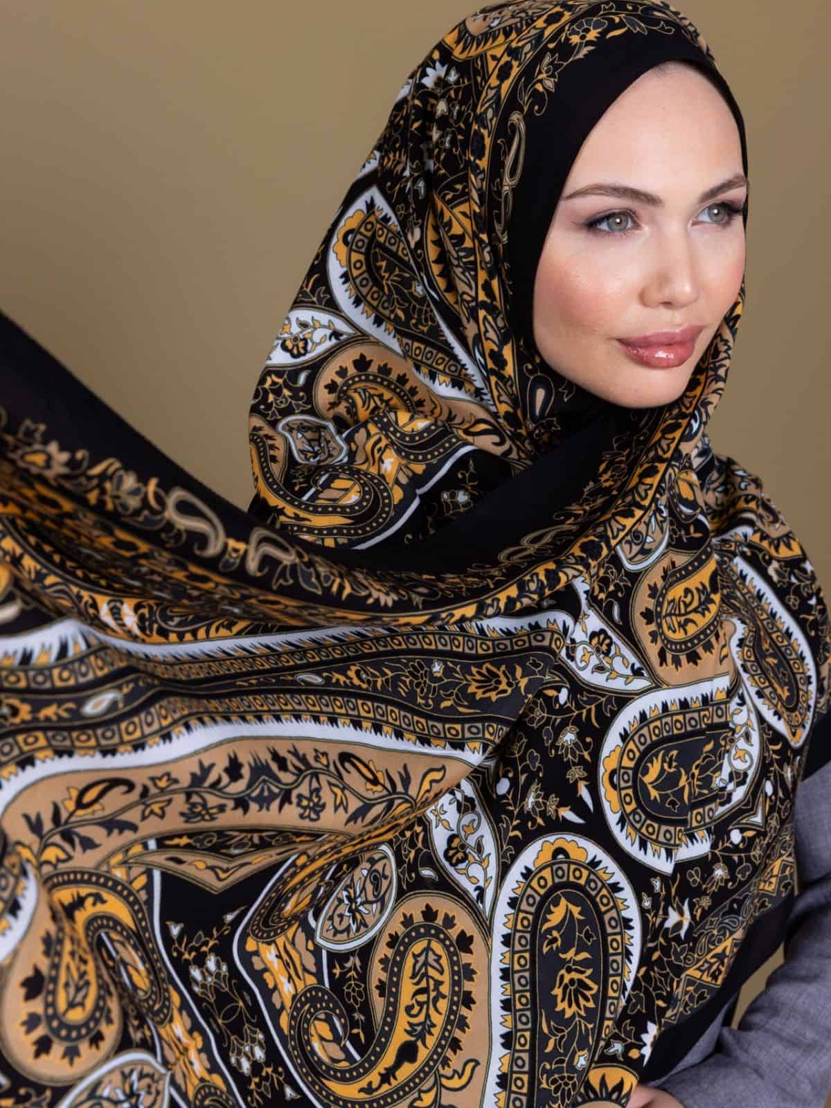 Siyah Çini Desen Pamuk İpek Şal