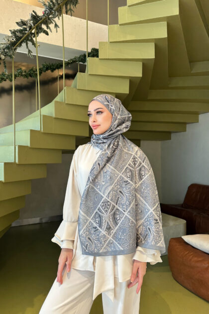 Şehnaz Vual İpek Şal 10103 - Gümüş Kadeh