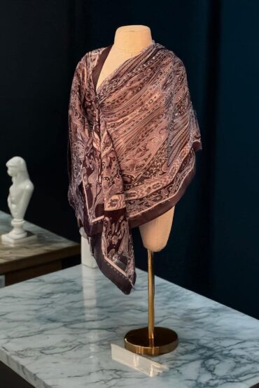 Siyah-Beyaz Sarmaşık Desen Pamuk Şal