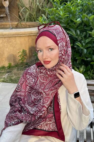 Deryanın Seçimi Bordo Soléa Desen İpek Pamuk Şal