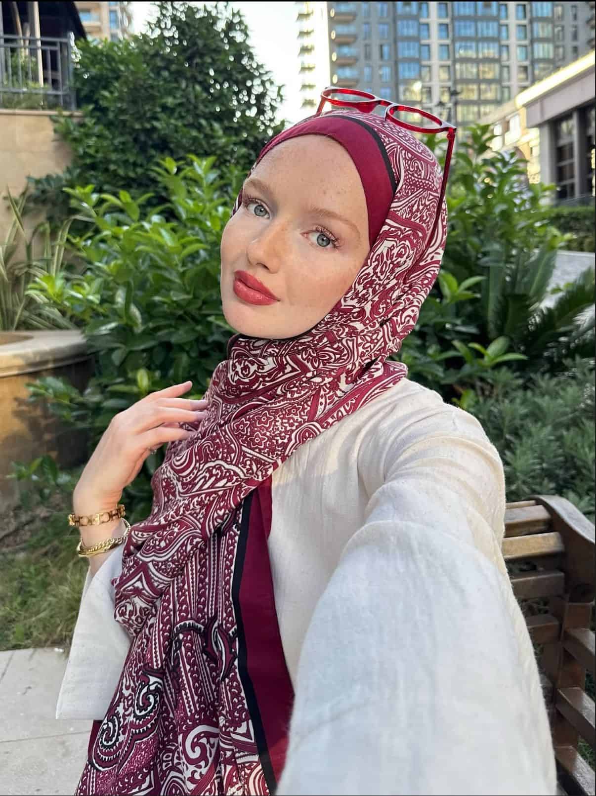 Deryanın Seçimi Bordo Soléa Desen İpek Pamuk Şal - Görsel 5