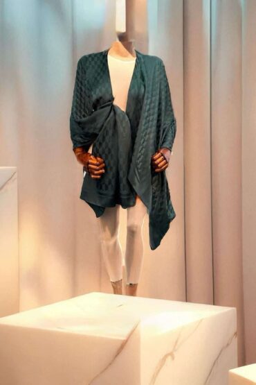 Zümrüt Qoza Desen Jakar Şal