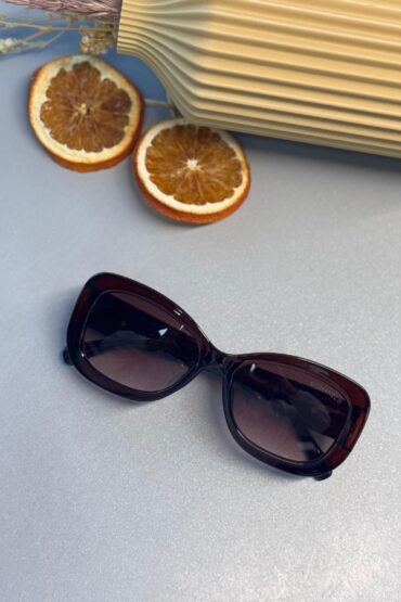 Chanel CC Logo Güneş Gözlüğü- Koyu kahve degrade